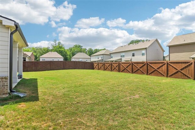 66 Cottontail Ln, Loganville, GA 30052 - view of patio with fence