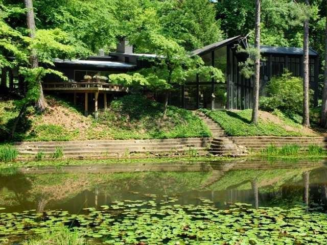 2518 W Wesley Rd NW, Atlanta, GA 30327