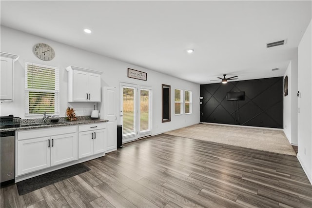 300 Hyde Park, Winder, GA 30680 - empty room featuring baseboards, carpet, a ceiling fan, and visible vents