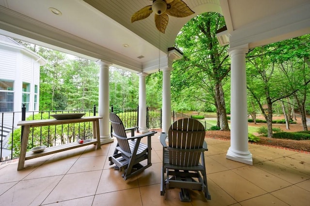 view of patio featuring a porch and a ceiling fan