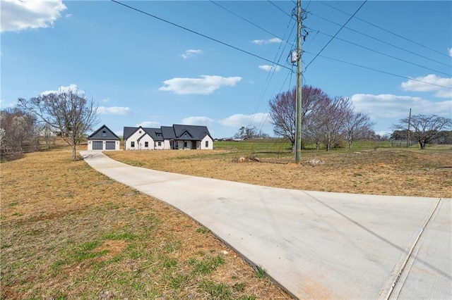 exterior space featuring driveway