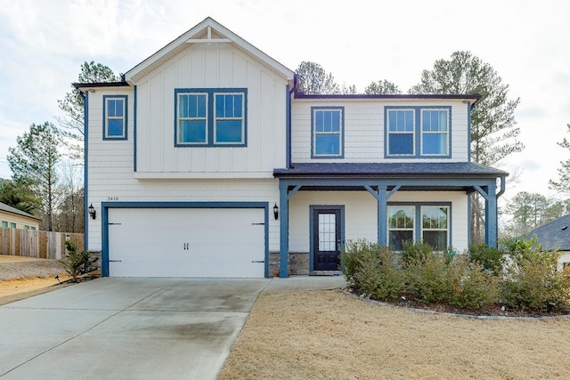 view of front facade with a garage