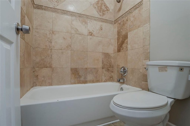 5383 Forest E Ln, Stone Mountain, GA 30088 - full bath featuring toilet and shower / bath combination