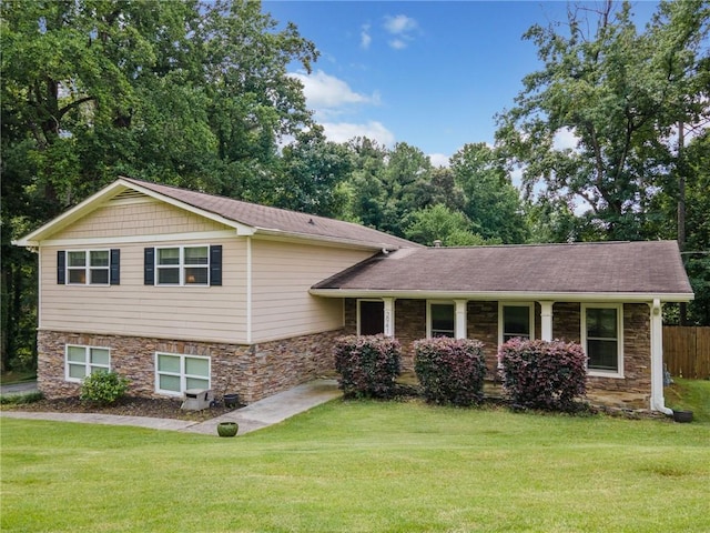 2941 Foothill Trl, Marietta, GA 30066 - split level home featuring stone siding