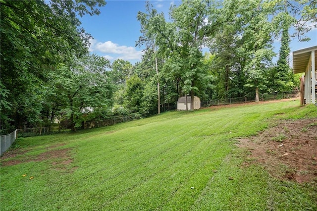 2941 Foothill Trl, Marietta, GA 30066 - view of yard with a storage unit