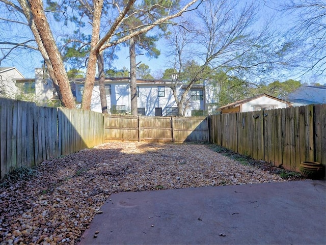 view of yard with a patio