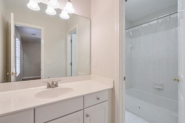 full bathroom featuring vanity