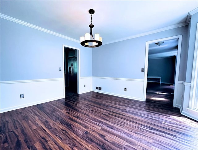 3460 Ebenezer Rd, Marietta, GA 30066 - unfurnished room featuring a chandelier, wood finished floors, and ornamental molding