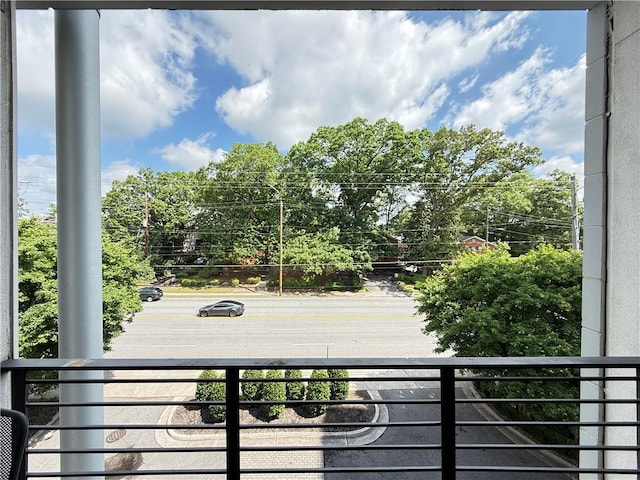 3655 Peachtree Rd NE Unit 304, Atlanta, GA 30319 - view of balcony