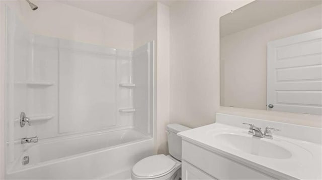 1139 Blue Juniper Cir, Loganville, GA 30052 - full bath featuring toilet, shower / tub combination, and vanity