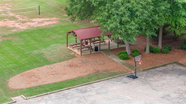 42 Hummingbird Ct, Jefferson, GA 30549 - view of home's community featuring a yard