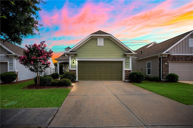 view of front of home featuring a garage