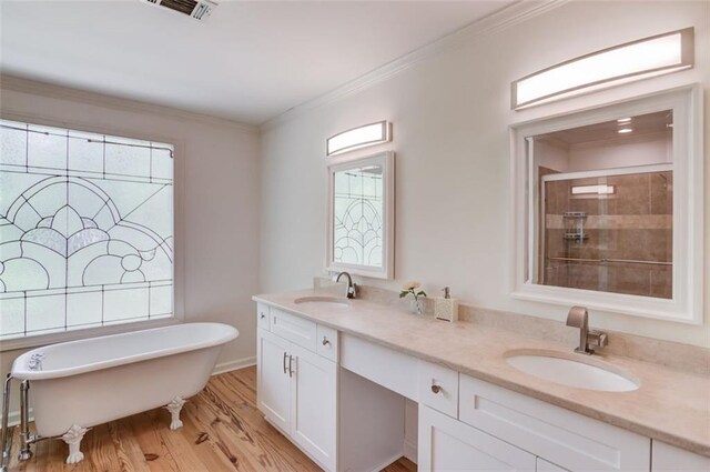 1038 Huntcliff, Atlanta, GA 30350 - bathroom featuring double vanity, visible vents, a sink, and crown molding