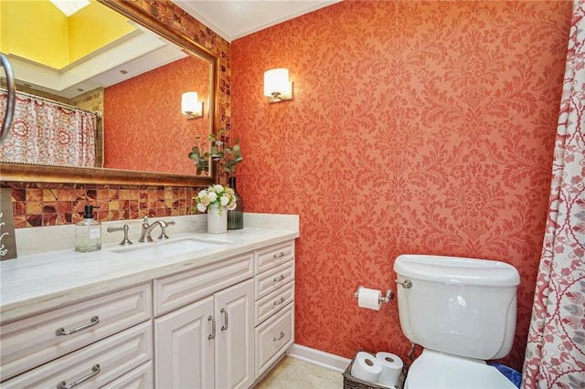 150 Victoria Sta, Woodstock, GA 30189 - full bath with wallpapered walls, vanity, toilet, and baseboards