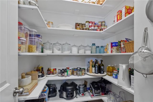 3075 Woodvale Ct, Alpharetta, GA 30022 - view of pantry
