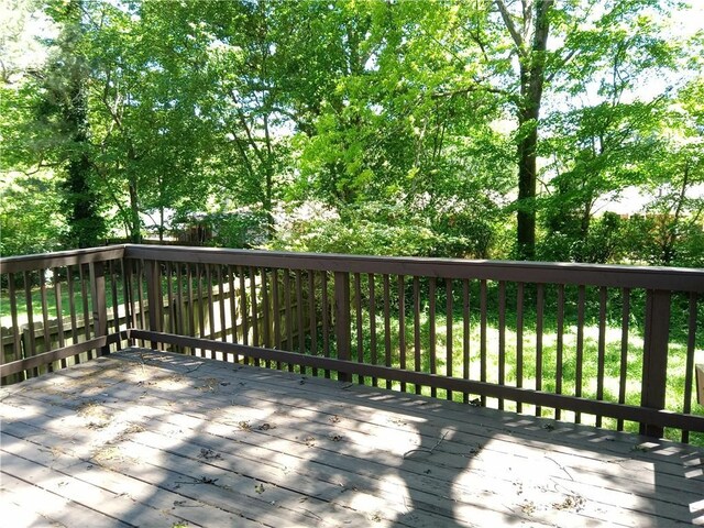 732 Vinson Pl SW, Atlanta, GA 30315 - view of wooden terrace