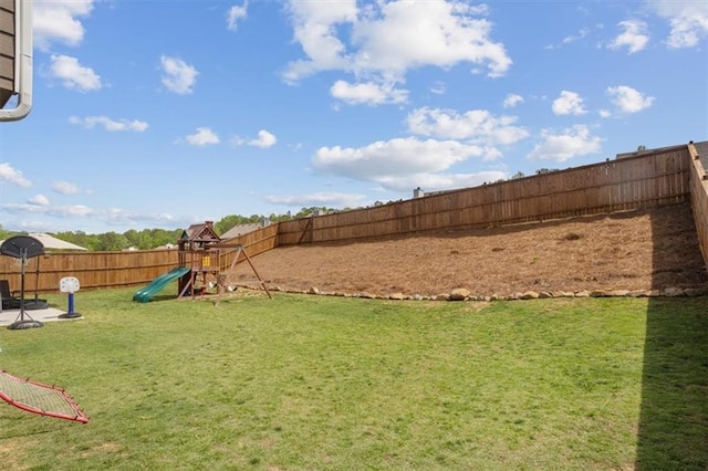 view of yard featuring a playground