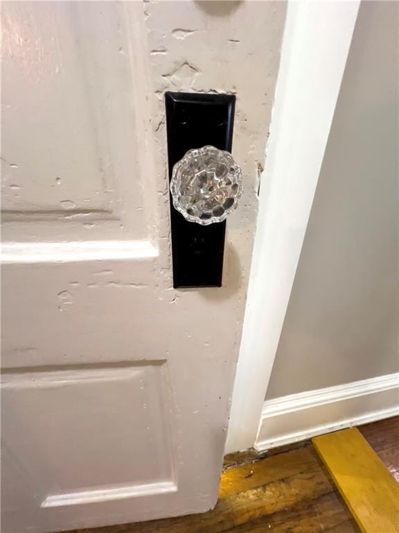 632 Monroe St, Macon, GA 31201 - detailed view of wood finished floors