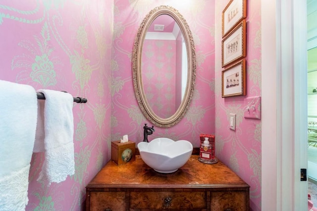 bathroom with vanity