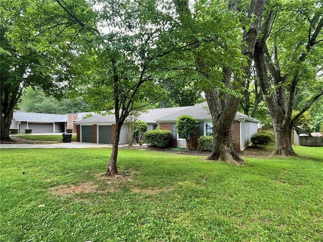 215 Truehedge Trce, Roswell, GA 30076 - ranch-style home with an attached garage, a front lawn, driveway, and brick siding