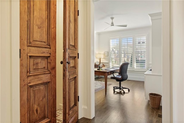 office area with ceiling fan, ornamental molding, and wood finished floors