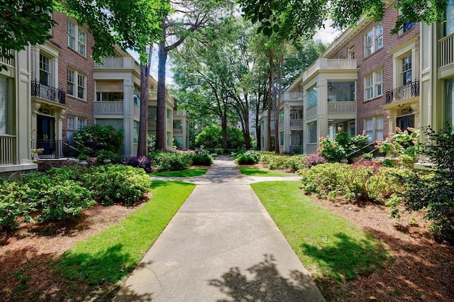2260 Peachtree Rd NW Unit B4, Atlanta, GA 30309 - view of property's community