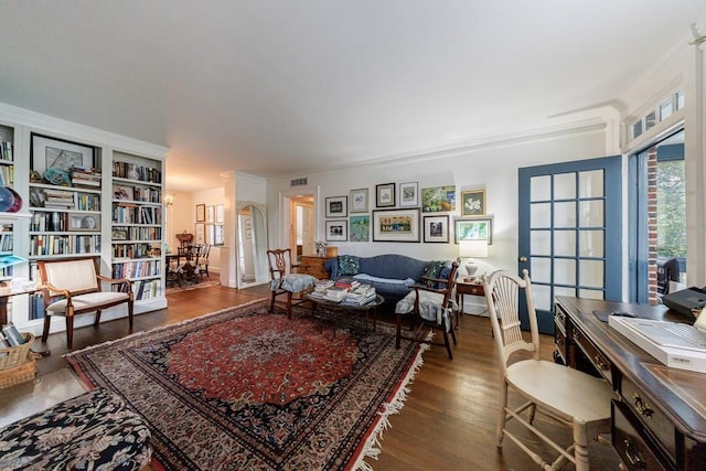 2260 Peachtree Rd NW Unit B4, Atlanta, GA 30309 - living area featuring wood finished floors and crown molding