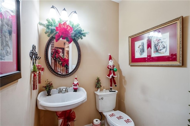 261 Double Springs Rd SW, Monroe, GA 30656 - half bath featuring toilet and a sink