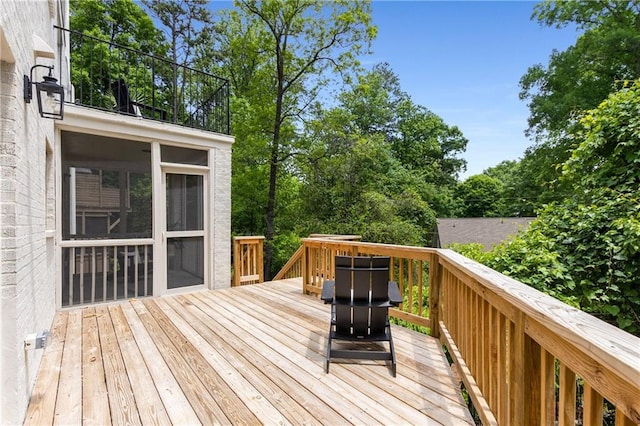 1327 Harvard Rd NE, Atlanta, GA 30306 - deck with a sunroom