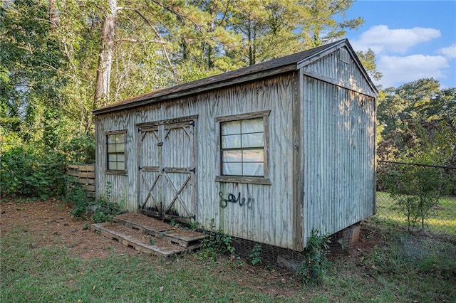 view of outbuilding