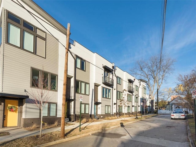 415 Gartrell St SE Unit 16, Atlanta, GA 30312 - view of property featuring a residential view