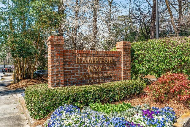 1106 Hampton Way NE, Atlanta, GA 30324 - view of community sign