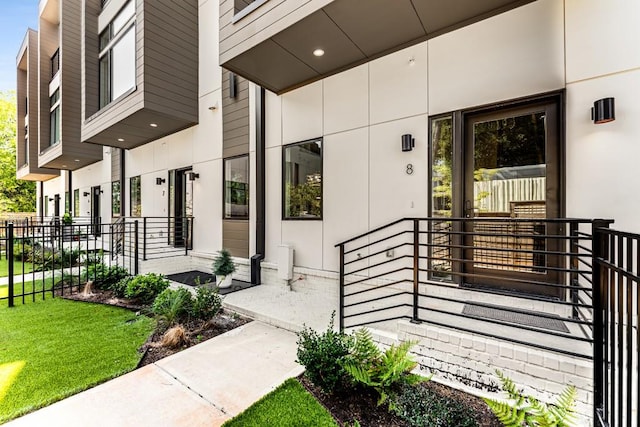 property entrance with a porch