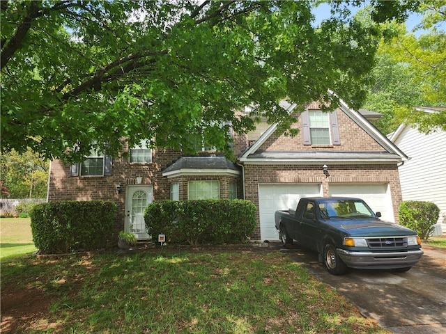 view of front facade featuring a garage