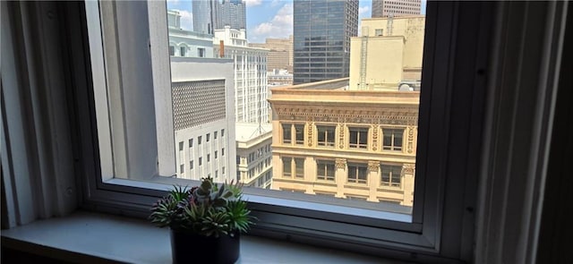 balcony featuring a city view