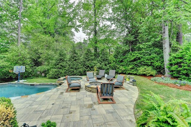 5475 Trowbridge Dr, Dunwoody, GA 30338 - view of patio / terrace with an outdoor pool