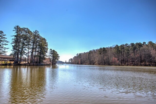 209 Annie Ln, Statham, GA 30666