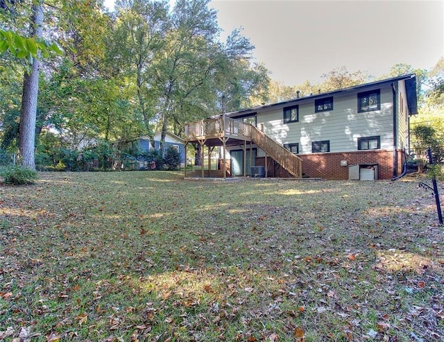 view of yard featuring a deck