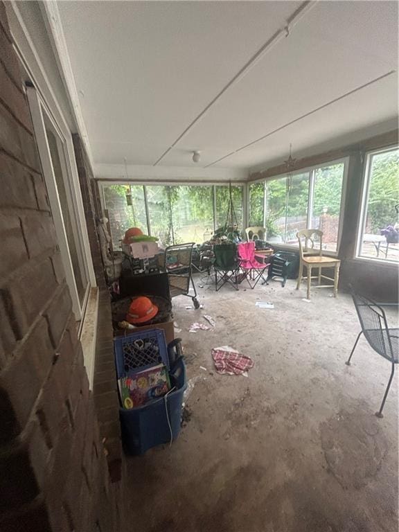 view of unfurnished sunroom