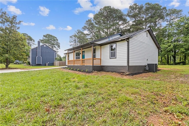 2310 Whitehead Place Dr, Suwanee, GA 30024 - view of front of property with a porch and a front yard
