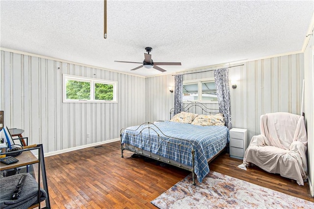 bathroom with shower / bath combination with curtain, toilet, and ornamental molding