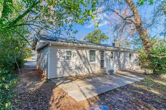 3147 Canary Ct, Decatur, GA 30032 - view of front of home with a patio