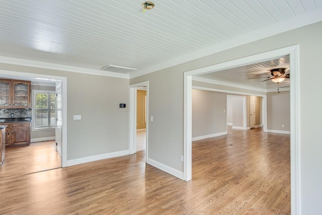 3464 Maynard Cir, Gainesville, GA 30506 - unfurnished room featuring ornamental molding, light wood-style flooring, and a ceiling fan