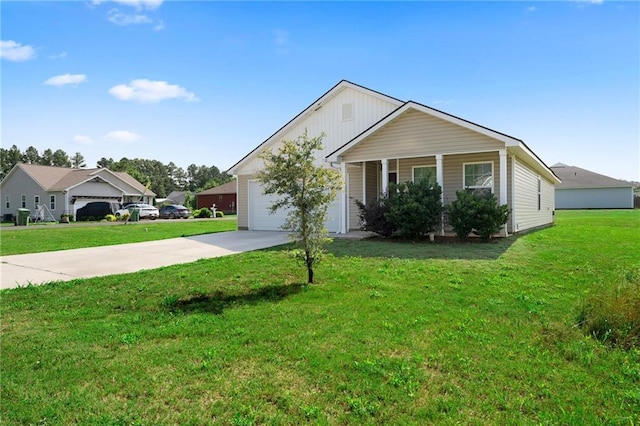 64 Middleton Ct, Chatsworth, GA 30705 - view of front facade featuring concrete driveway, a front lawn, an attached garage, and covered porch