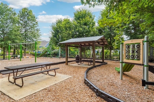 715 Saybeck Way, Milton, GA 30004 - surrounding community with a gazebo