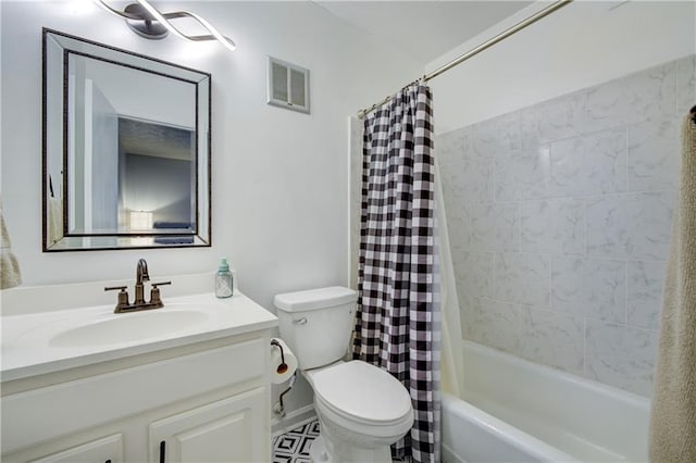6700 Roswell Rd Unit 32C, Atlanta, GA 30328 - full bathroom with toilet, vanity, and shower / tub combo with curtain
