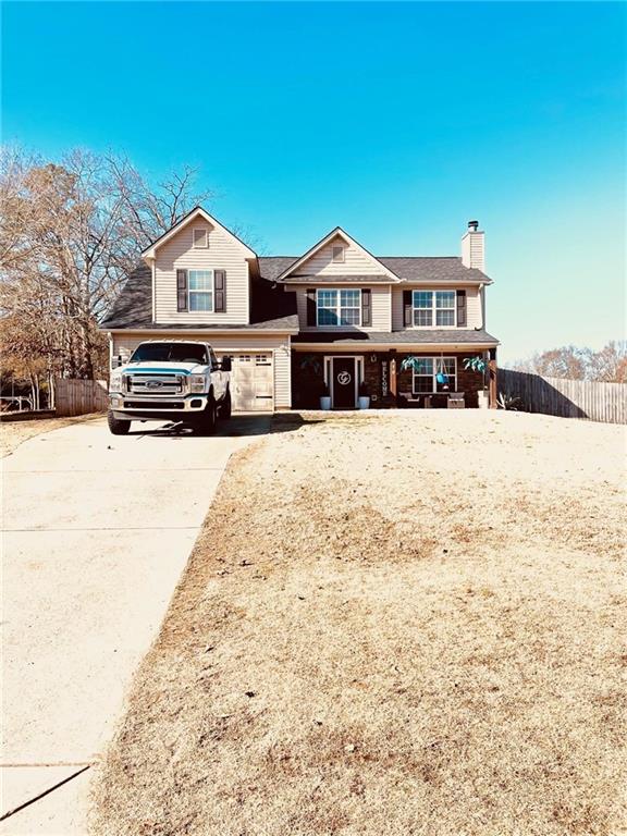 view of front of property featuring a porch