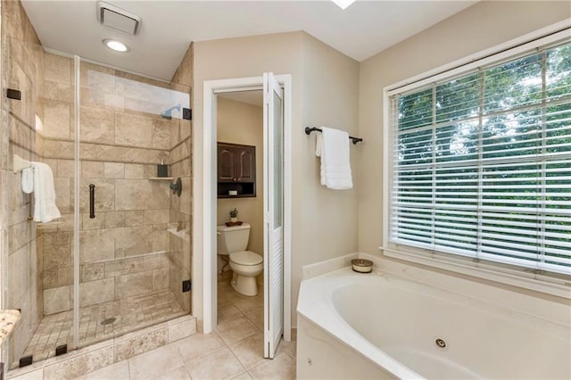 910 Kings Arms Way, Johns Creek, GA 30022 - full bath featuring plenty of natural light, a tub with jets, a stall shower, and tile patterned flooring