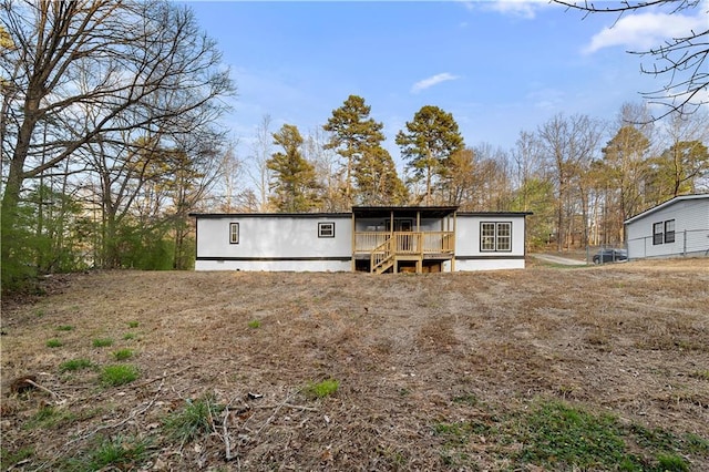 32 Brent Cir SW, Cartersville, GA 30120 - view of front of house with a wooden deck