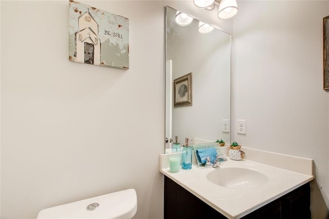 555 Lance View Ln, Lawrenceville, GA 30045 - bathroom with toilet and vanity
